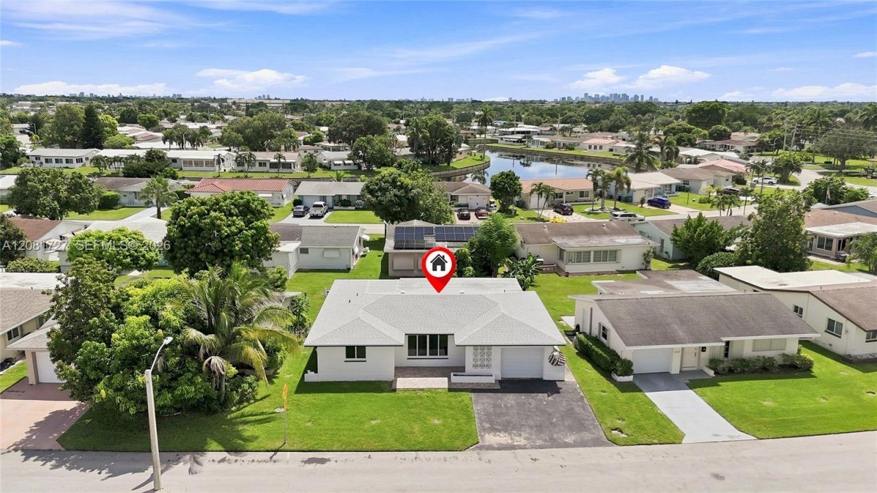 4716 NW 48th Ave, Tamarac, FL 33319 Photo