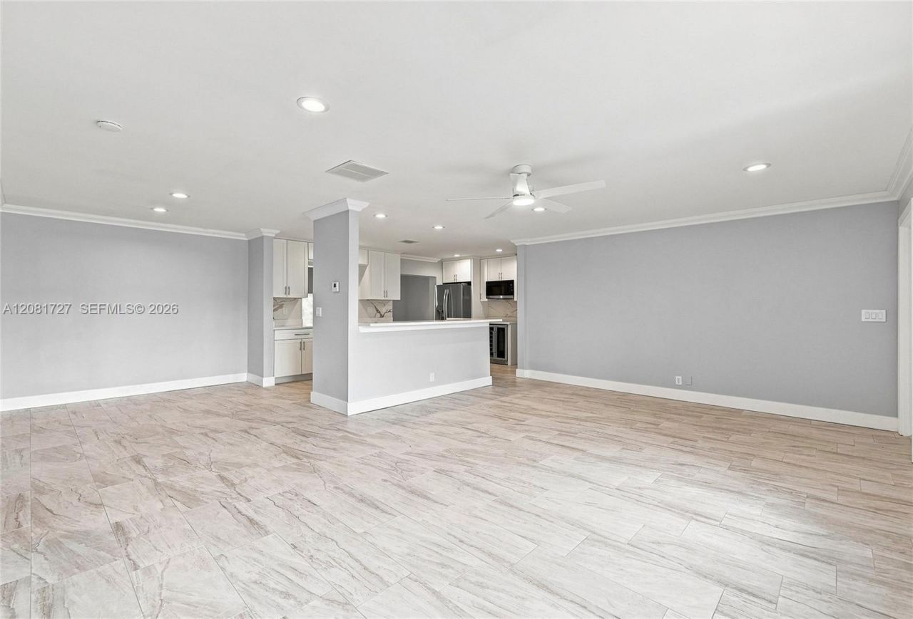 4716 NW 48th Ave, Tamarac, FL 33319 Photo