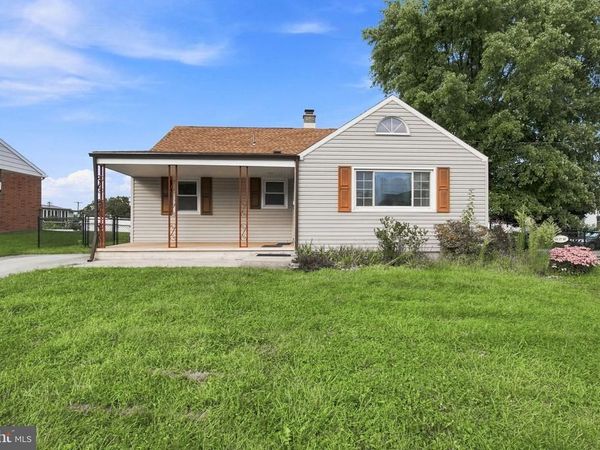 40 2ND STREET , WINDSOR, PA 17366
