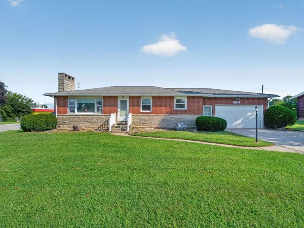 1021 W South Street, Bremen, IN 46506