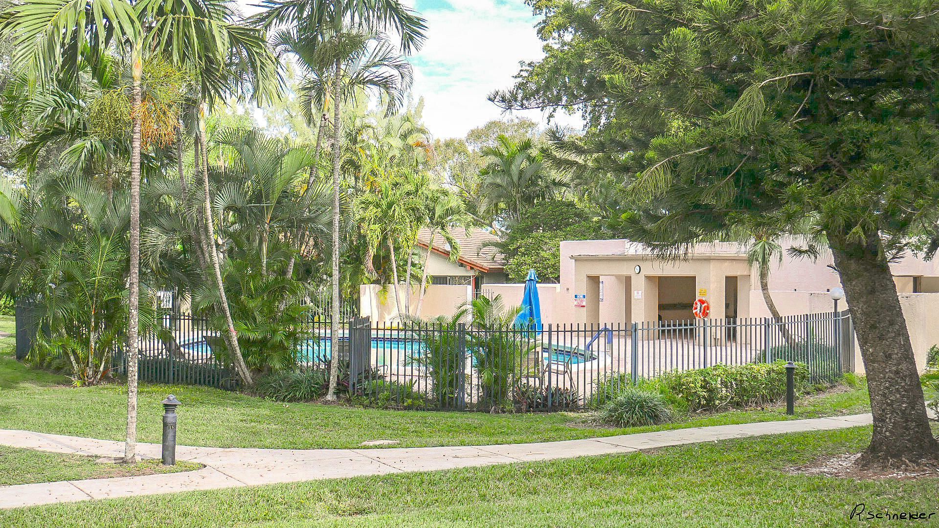 3408 Rose Hill Way, Unit 143, Lauderhill, FL 33319 Photo