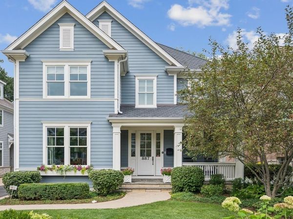 887 Ash Street, Winnetka, IL 60093