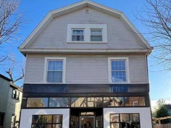 253 Sea Cliff Avenue, Unit 1, Sea Cliff, NY 11579