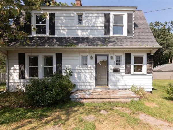 519 W 12th Avenue, Menomonie, WI 54751