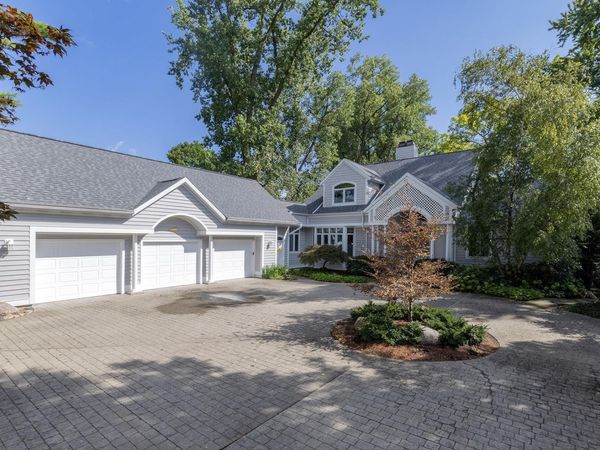 3005 Greenleaf Boulevard, Elkhart, IN 46514