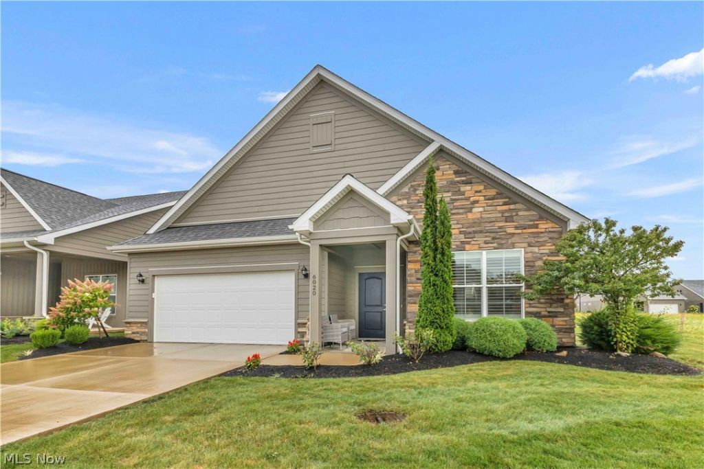 6020 Coventry Circle , Huron, OH 44839