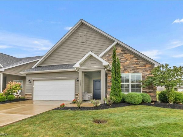 6020 Coventry Circle , Huron, OH 44839