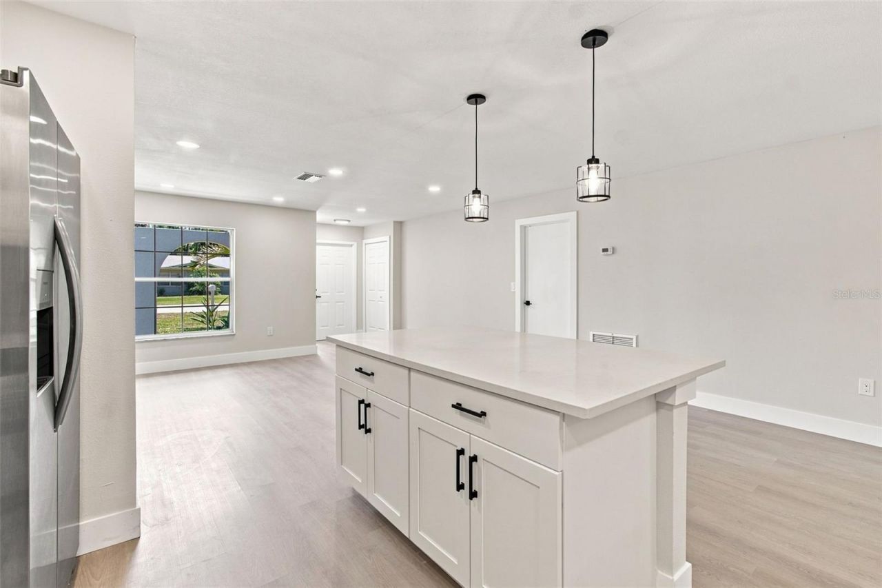 216 23rd Street E, Bradenton, FL 34208 Photo