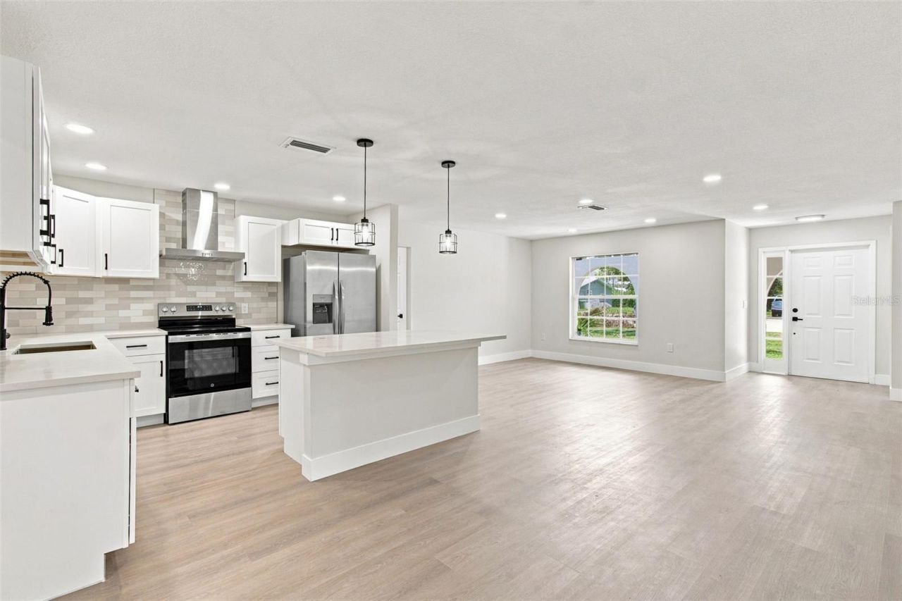 216 23rd Street E, Bradenton, FL 34208 Photo