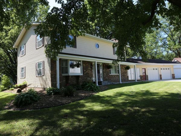 24412 Iona Avenue, Morristown, MN 55052