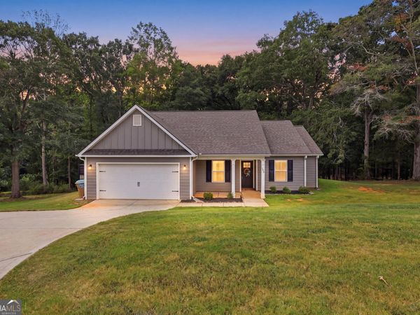 122 Pecan Street, Danielsville, GA 30633