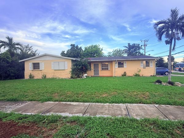 1600 NW 47TH Avenue, Lauderhill, FL 33313