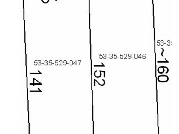 813 W Shiawassee Avenue, Fenton, Mi 48430