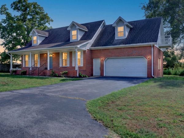 7035 Princeton Rd , Hopkinsville, KY 42240