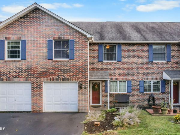 694 Thompson Drive, Unit # 11, Abingdon, VA 24210