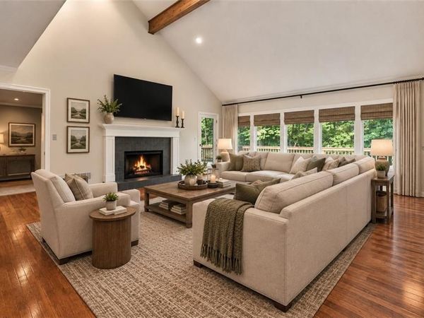 715 LAKE TOP Way , Roswell, GA 30076