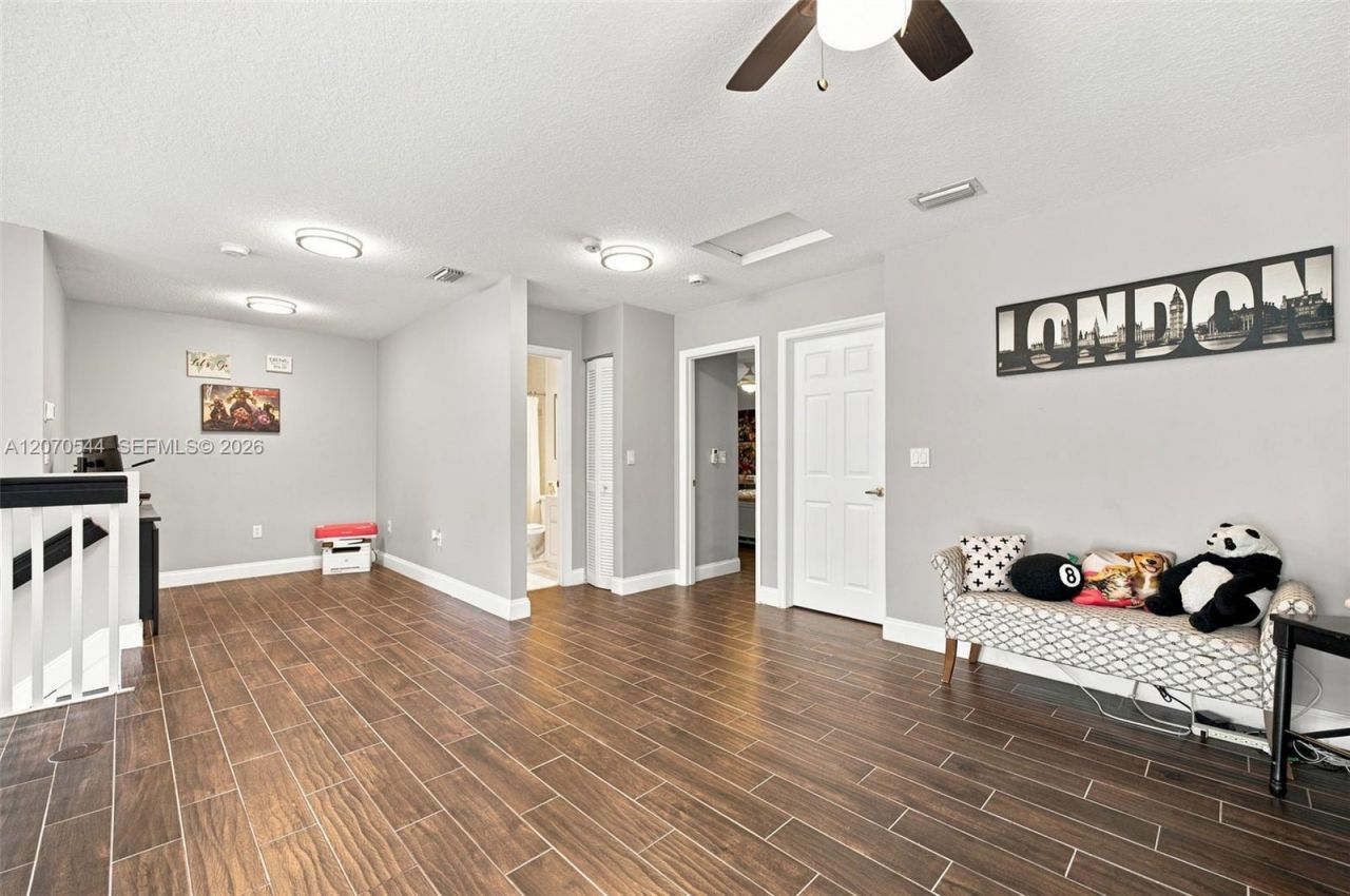 2220 NW 137th Ave , Sunrise, FL 33323 Photo