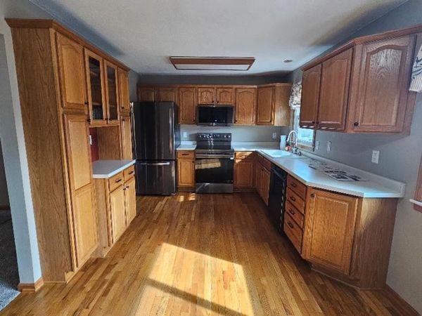300 S P Street, Indianola, IA 50125