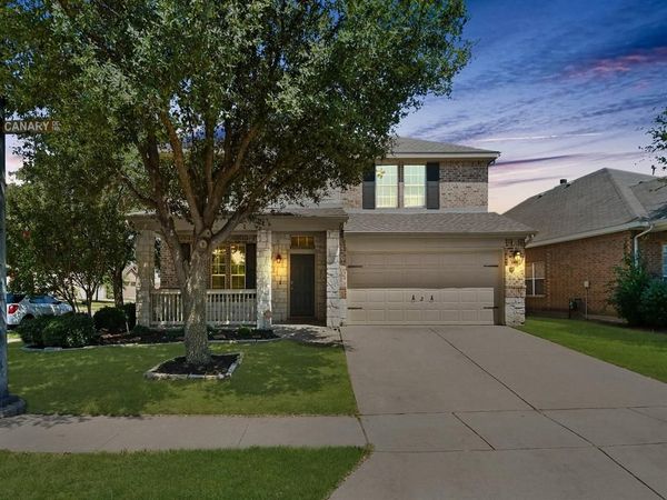 1401 Canary Drive , Little Elm, TX 75068
