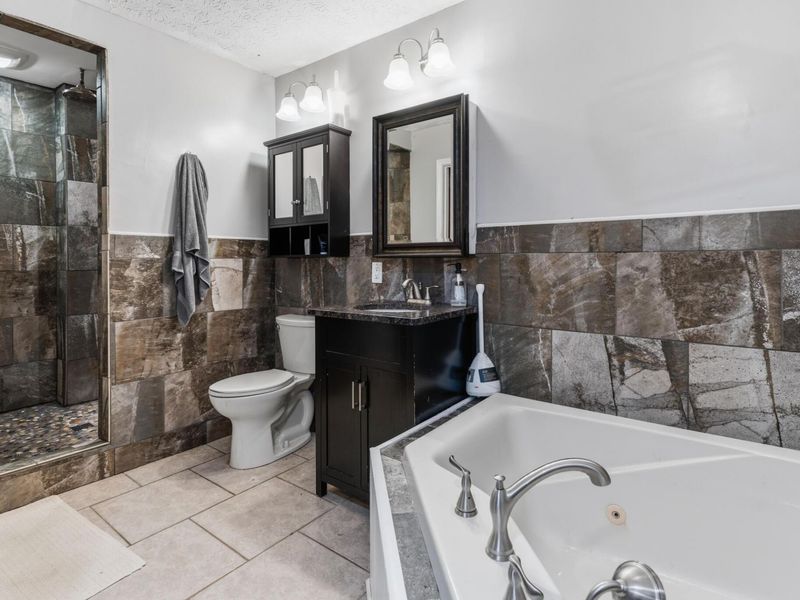 7086 White Butterfly Lane, Reynoldsburg, OH 43068 Photo 18