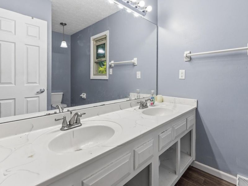 7086 White Butterfly Lane, Reynoldsburg, OH 43068 Photo 19