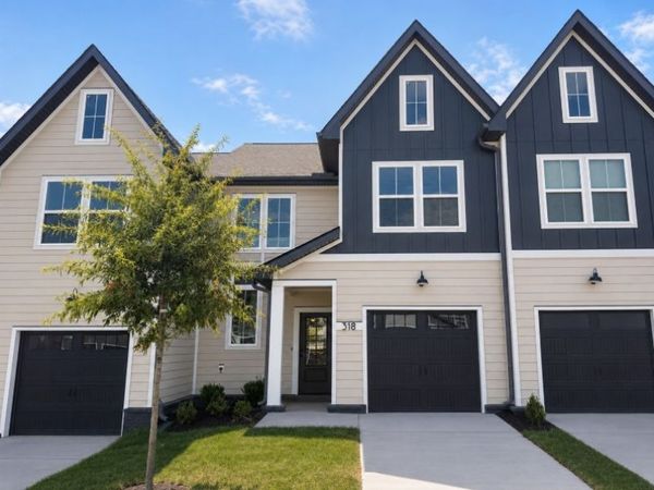 318 Panther Dr , Murfreesboro, TN 37127