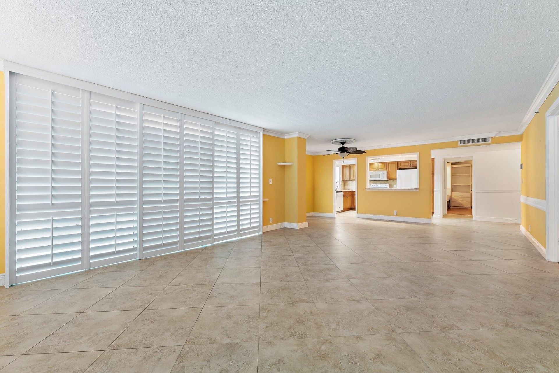375 Beach Road, Unit 201, Tequesta, FL 33469 Photo