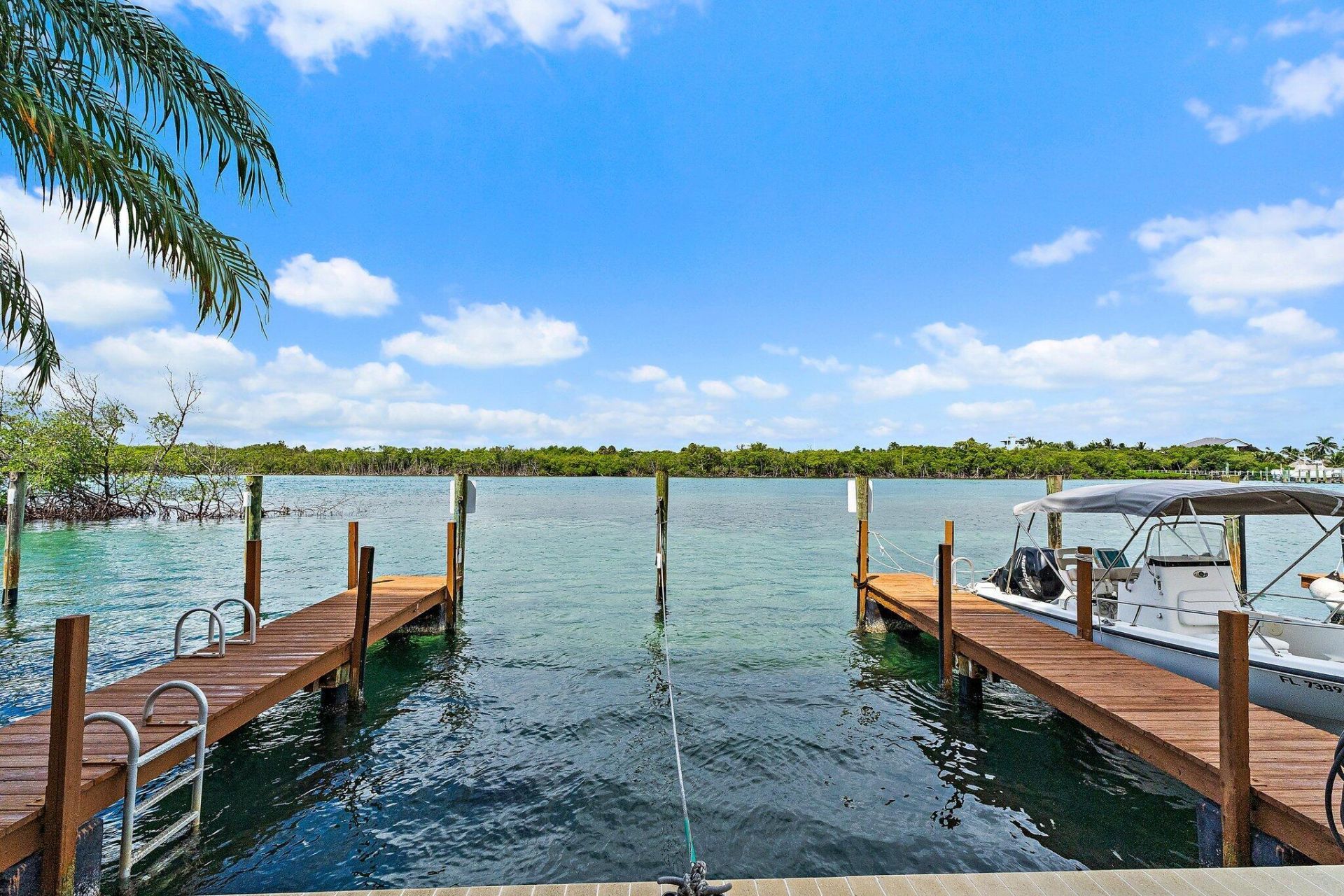 375 Beach Road, Unit 201, Tequesta, FL 33469 Photo