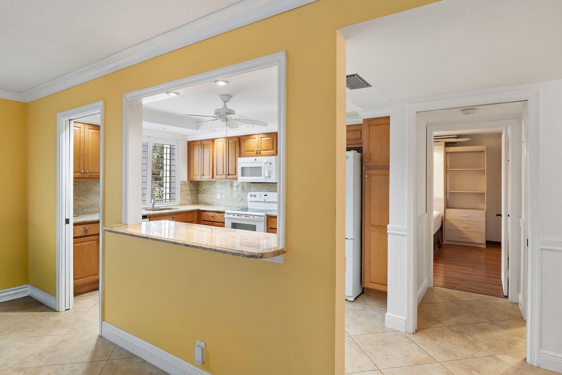 375 Beach Road, Unit 201, Tequesta, FL 33469 Photo