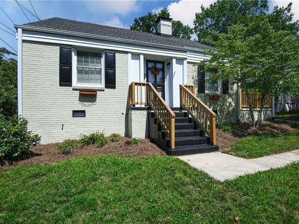 212 W Newlyn Street , Greensboro, NC 27408