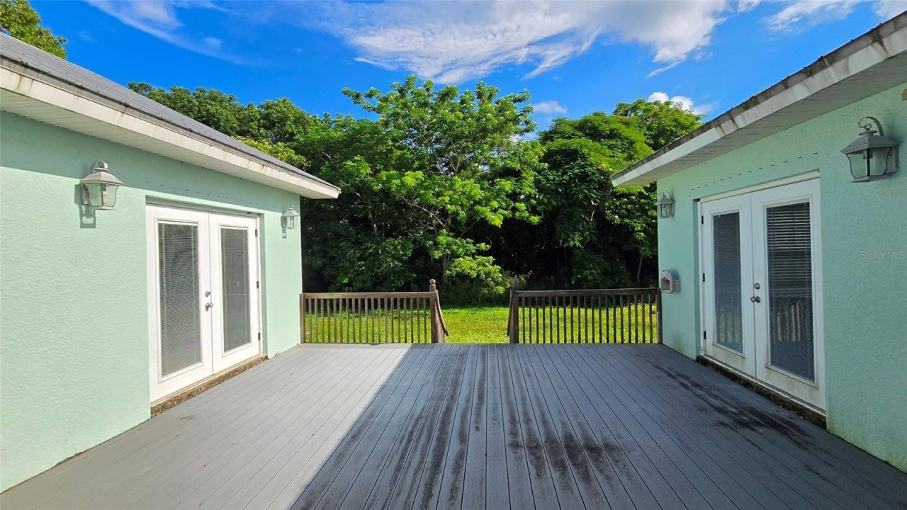 1227 Mangrove Lane, Chokoloskee, FL 34138 Photo
