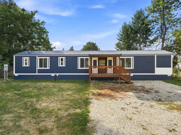 407 N Main St, Springdale, WA 99173