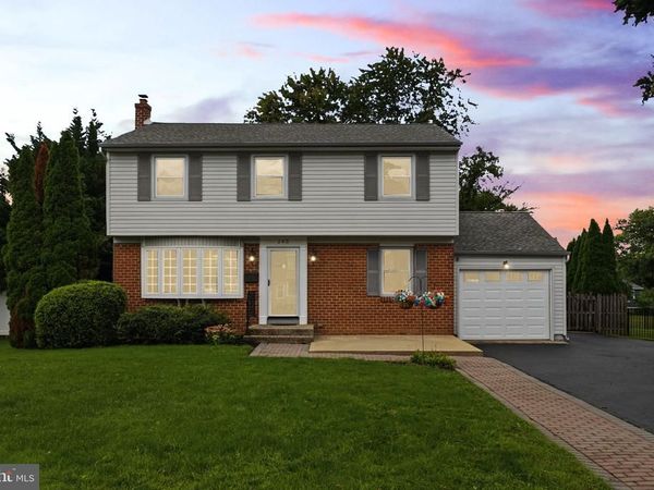 243 CRESTVIEW ROAD , HATBORO, PA 19040