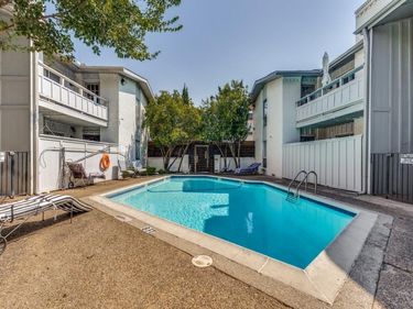 4347 Dickason Avenue, Unit 217, Dallas, TX 75219