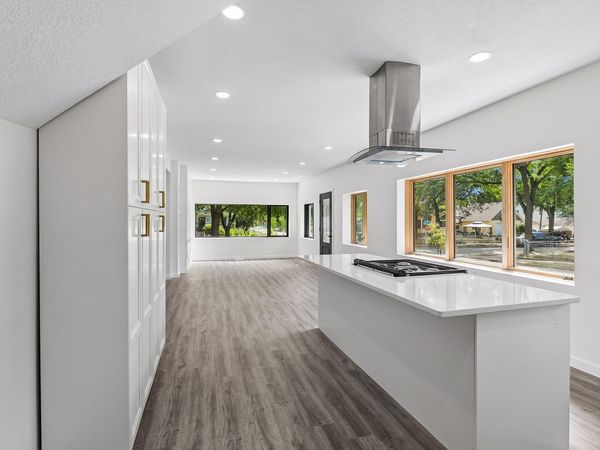 2601 N Morgan Avenue N, Minneapolis, MN 55411