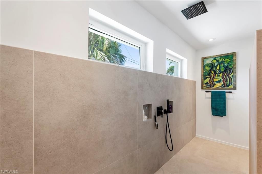 1933 Cornwallis Pkwy, Cape Coral, FL 33904 Photo
