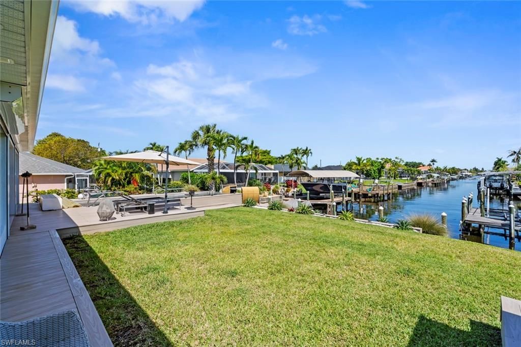 1933 Cornwallis Pkwy, Cape Coral, FL 33904 Photo
