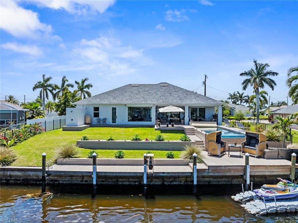 1933 Cornwallis Pkwy, Cape Coral, FL 33904 Photo