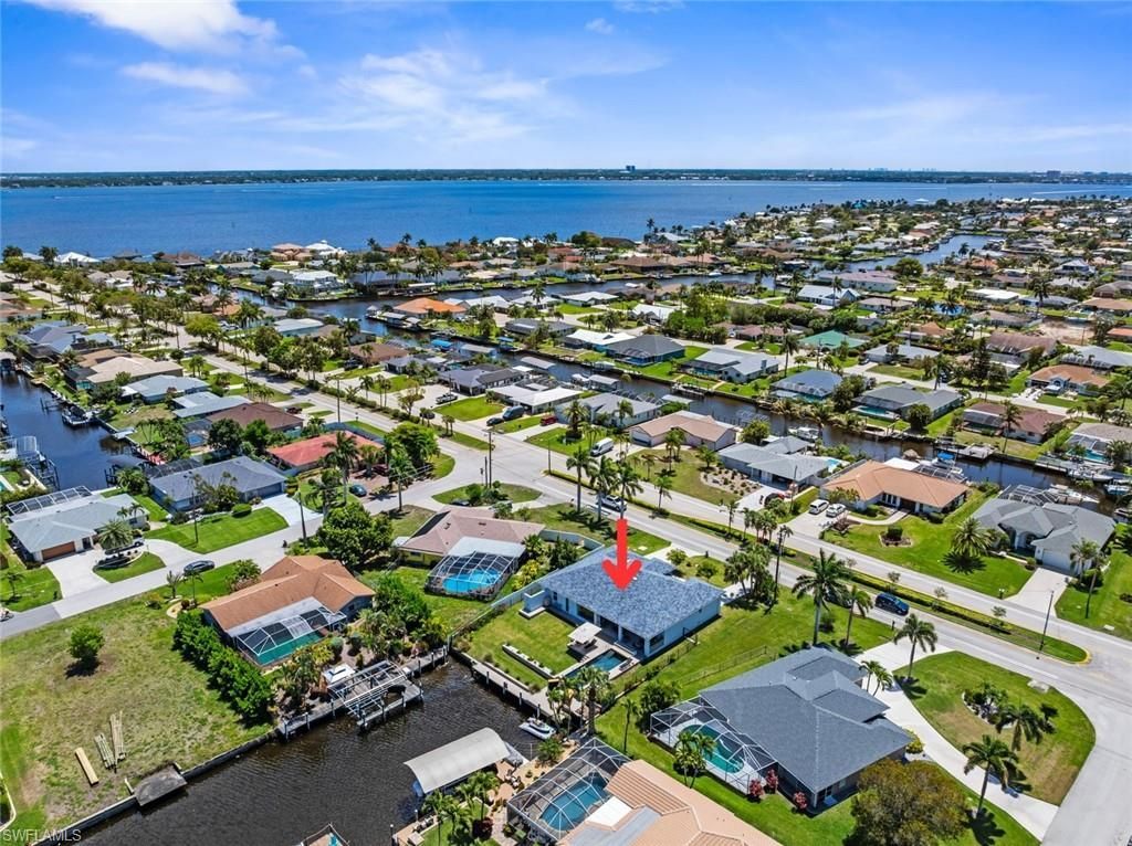 1933 Cornwallis Pkwy, Cape Coral, FL 33904 Photo