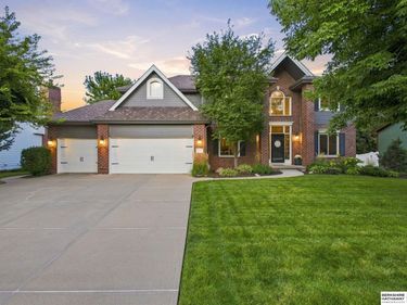 5903 S 170th Street, Omaha, NE 68135