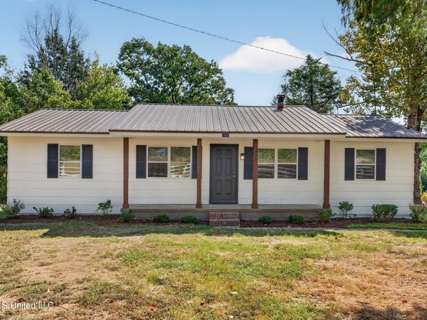 2916 Brownlee Road, Senatobia, MS 38668