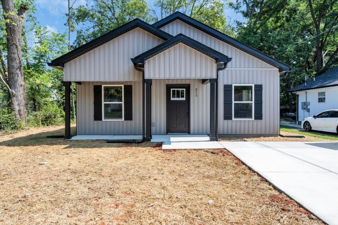 315 S Maple St, Tullahoma, TN 37388 Main Photo