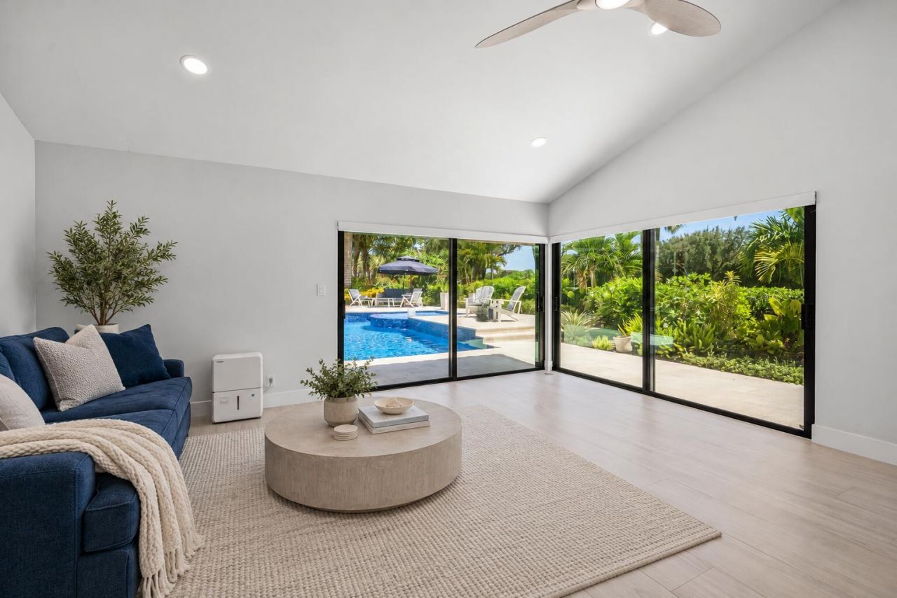 4832 Chamal Circle, Boca Raton, FL 33487 Photo