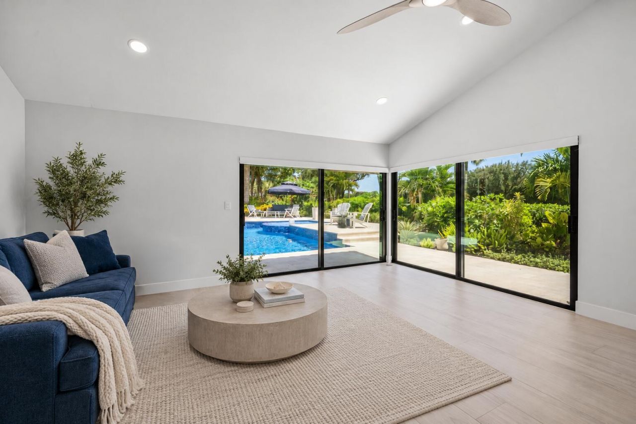 4832 Chamal Circle, Boca Raton, FL 33487 Photo