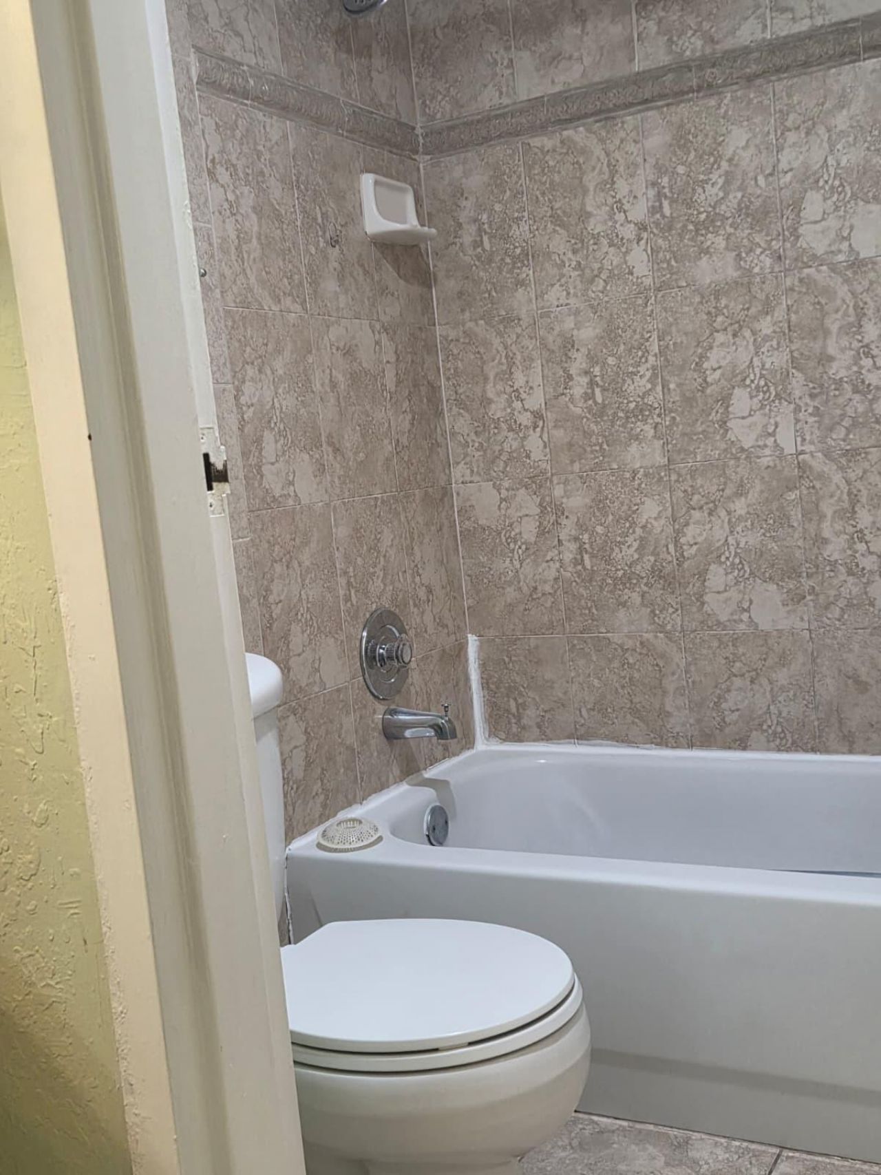 8419 Forest Hills Drive, Unit 105, Coral Springs, FL 33065 Photo