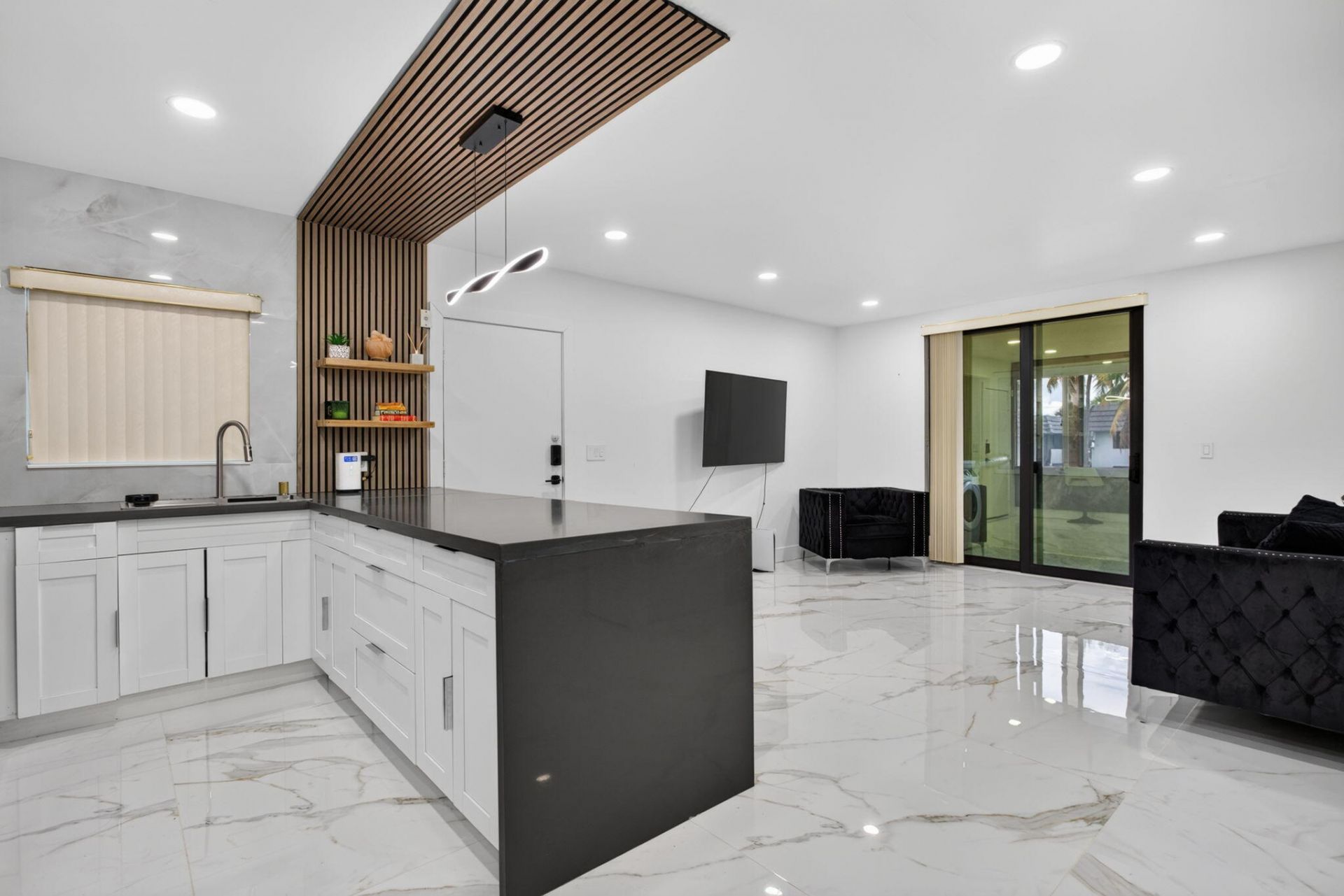 8404 W Sample Road, Unit 230, Coral Springs, FL 33065 Photo