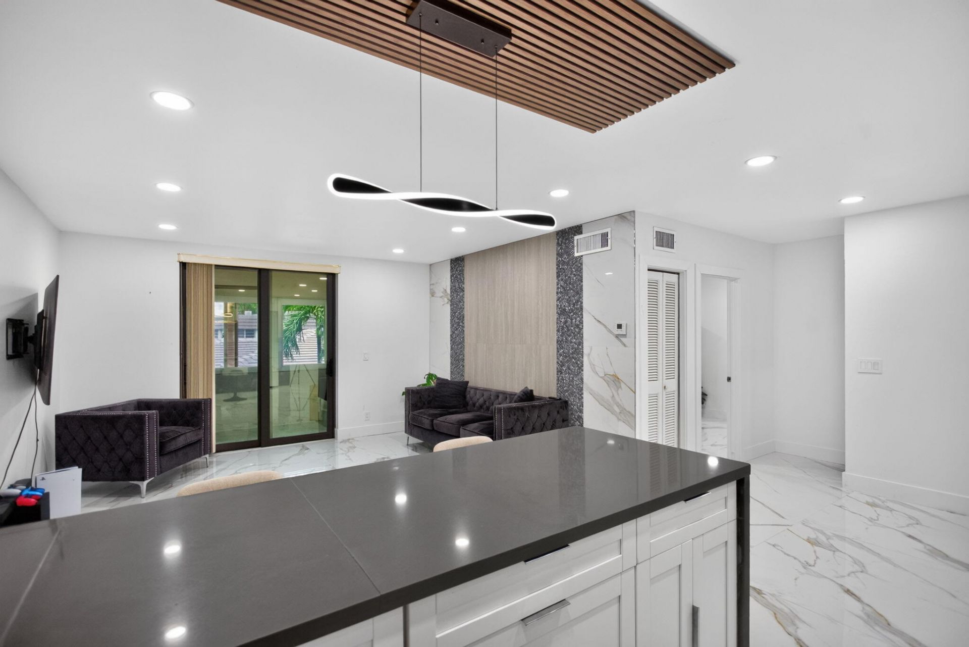 8404 W Sample Road, Unit 230, Coral Springs, FL 33065 Photo