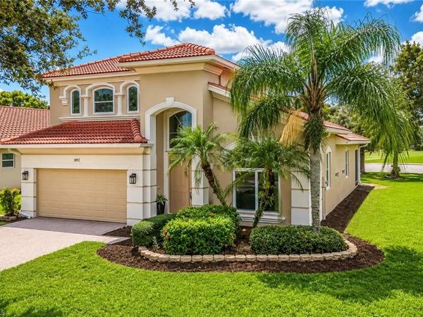 1892 PAR DR , NAPLES, FL 34120