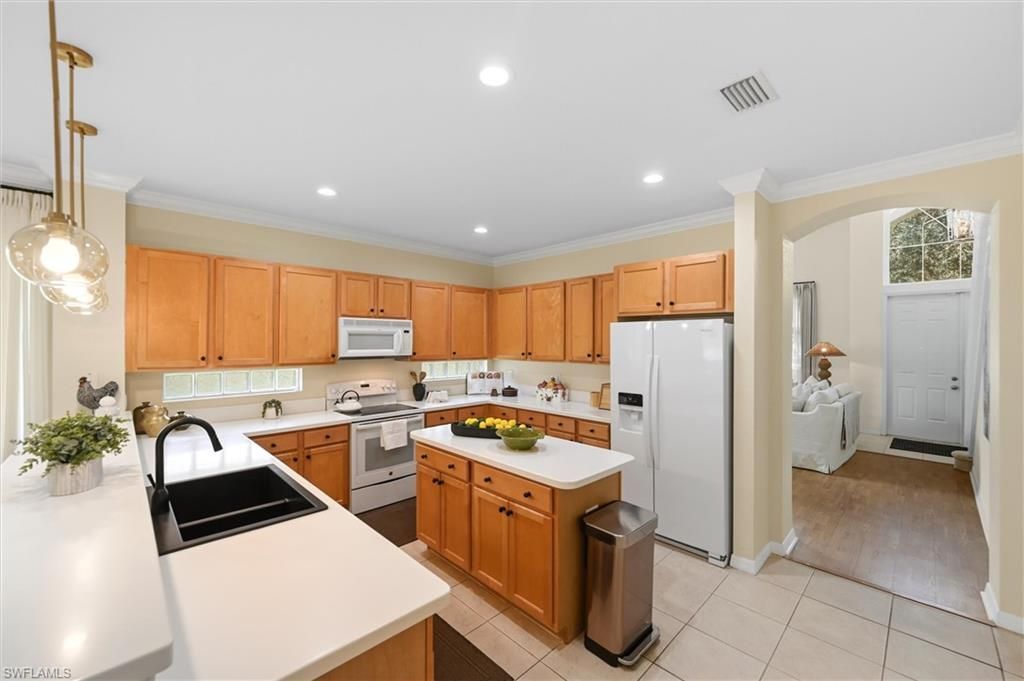 1892 Par Dr , Naples, FL 34120 Photo