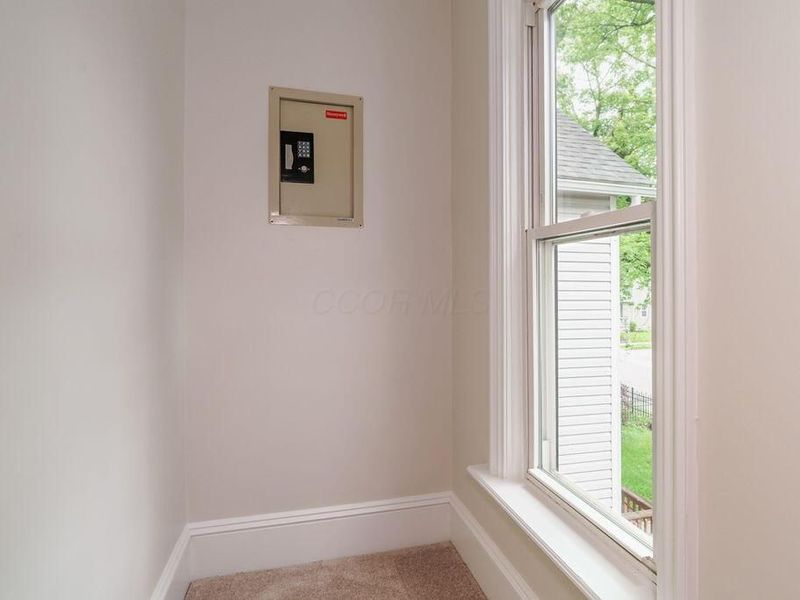 348 E Morrill Avenue, Columbus, OH 43207 Photo 23